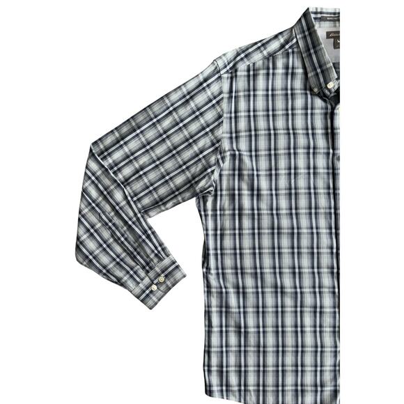 Eddie‎ Bauer Men's Button Down Shirt Size XL Blue Plaid Classic Fit Wrinkle Free - Picture 6 of 11